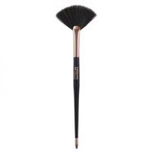 Glam By Manicare GD3 Precision Highlight/Contour Brush