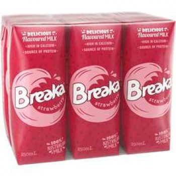 Breaka Strawberry Milk  6x250ml