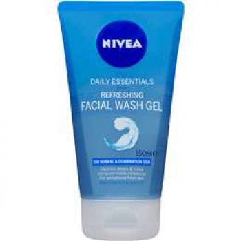 Nivea Daily Essentials Face Wash Gel Cleanser + Vitamin E 150ml